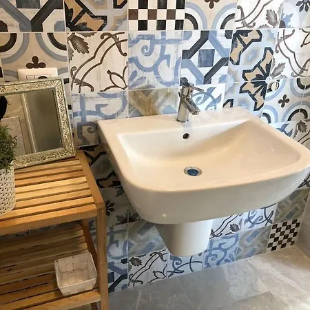 Ethe Comfortable Hotel 4*