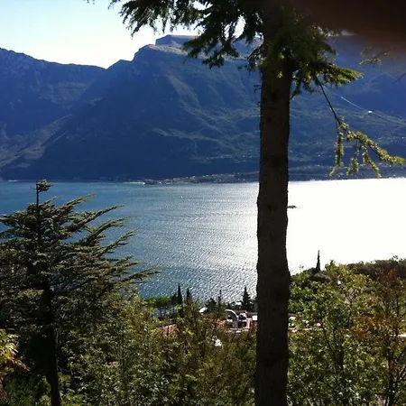 Ethe Comfortable Hotel Limone sul Garda